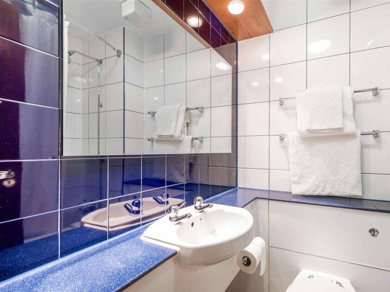 Comfort Inn Manchester North 米德尔顿 外观 照片